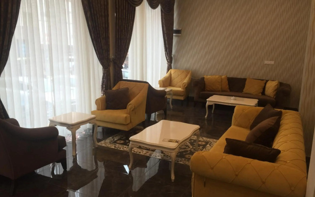 Grand Sera Hotel