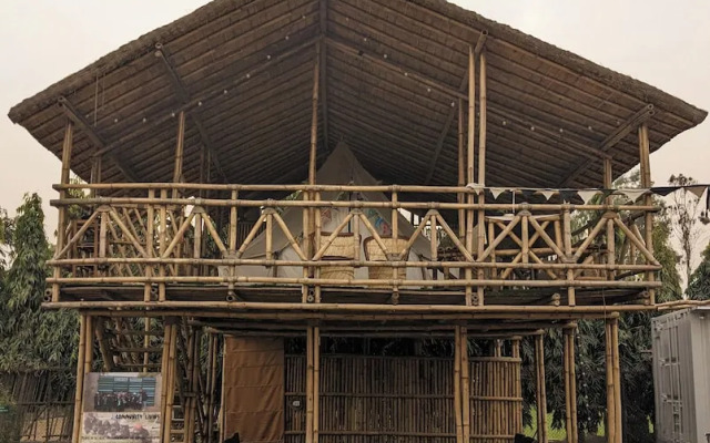 Tuk Tuk Gilhari Noida