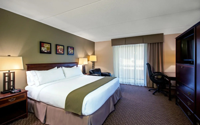 Holiday Inn Express Rolling Meadows - Schaumburg Area by IHG