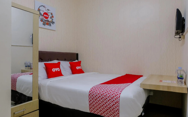 OYO 1293 Dei Residence Arjosari