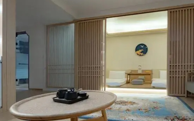 Jianguo  Hidden  Hotel