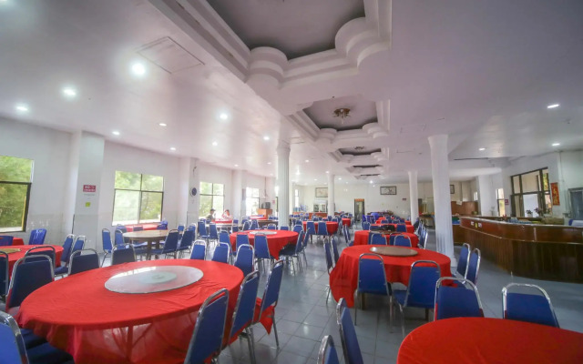 OYO 89537 Fairy Garden Resort