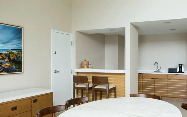 Newport Marriott Hotel & Spa