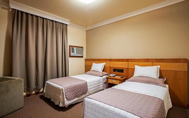 Astron Ponta Grossa Plaza by Nobile