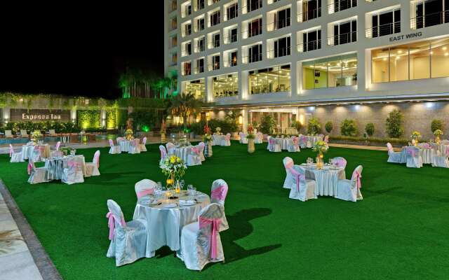 Express Inn The Business Luxury Hotel