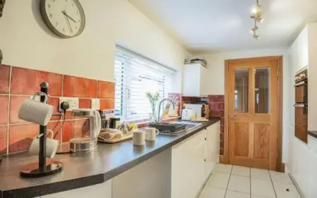 16 Park Square, Blaenau Ffestiniog