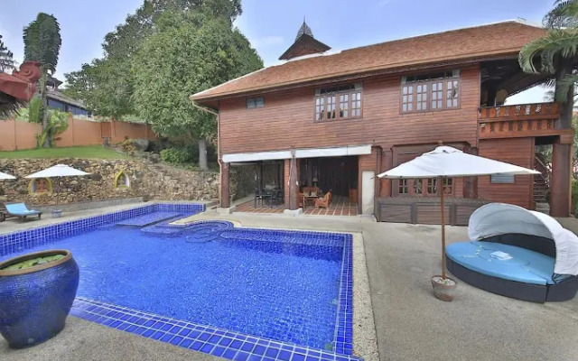 Presidential Thai Villa