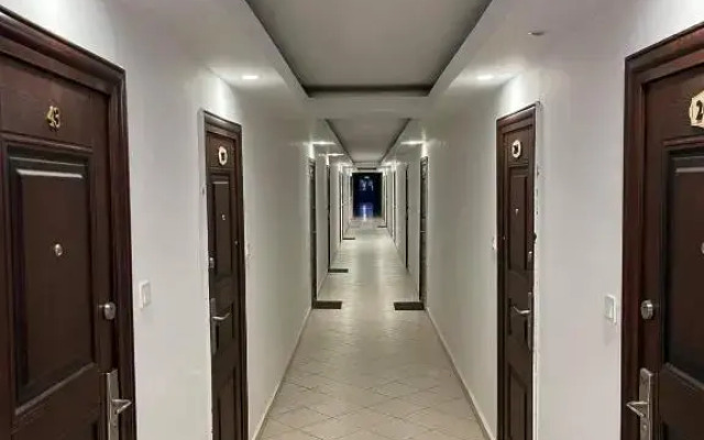 Ariana Residence Saturn