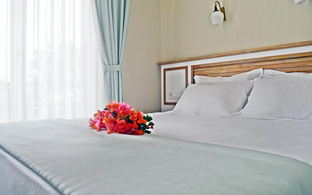Datca Beyaz Ev Otel