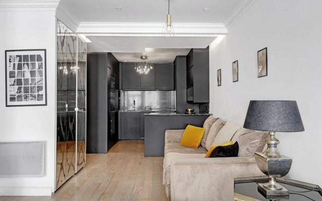 Stylish 2BR Near Faubourg Saint-Honoré