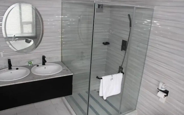 The Bermondsey Hotel