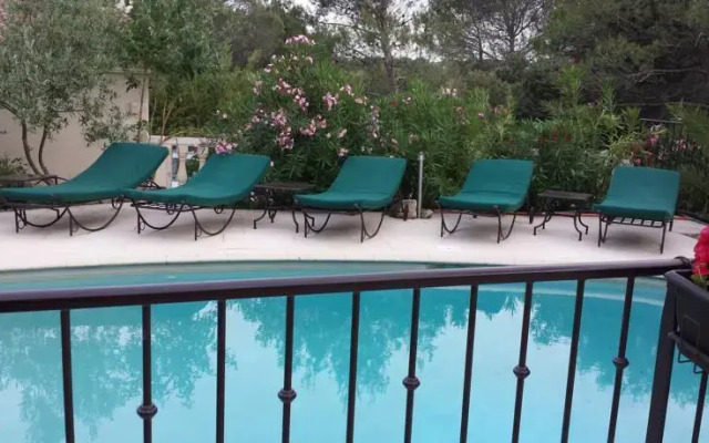 Holiday home d'Avignon et pinède