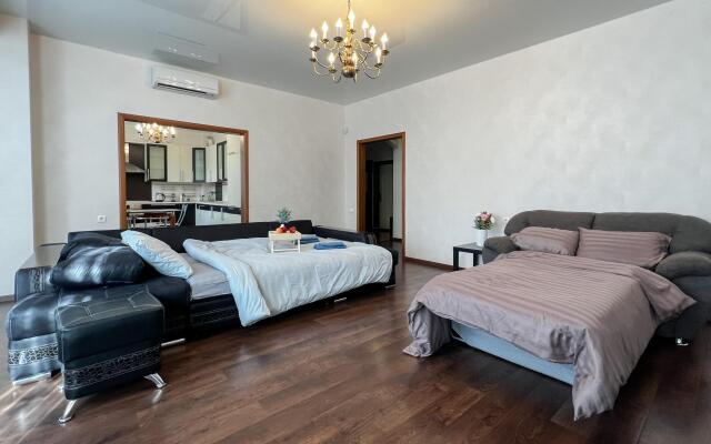 uTrip (юТрип) на улице Лейтенанта Шмидта