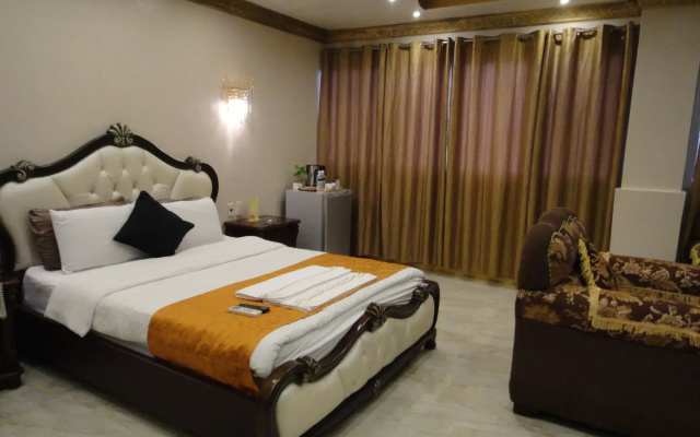 Clark Imperial Hotel