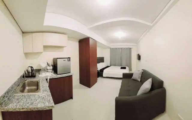 Staycation Near Burnham Park