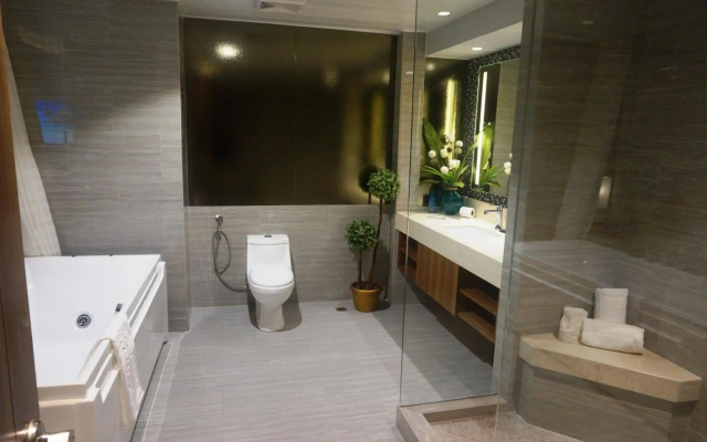 Central Park Reef Resort