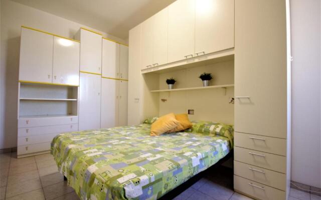 ELENA ATTICO con TERRAZZA, SOLARIUM VISTA MARE e piscina condominiale