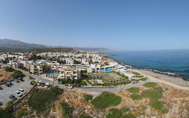 Sissi Bay Resort