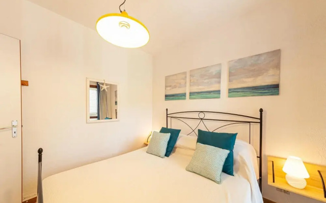 Amazing Apartment in Stintino With 1 Bedrooms