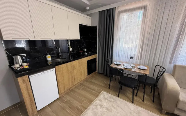 Güven Palace Suites