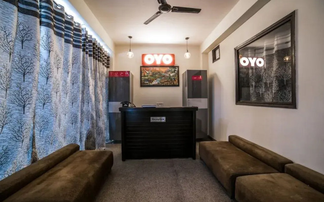 Oyo 14388 Uk Residency