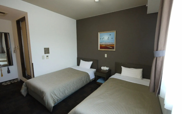 Hotel Route-Inn Court Uenohara