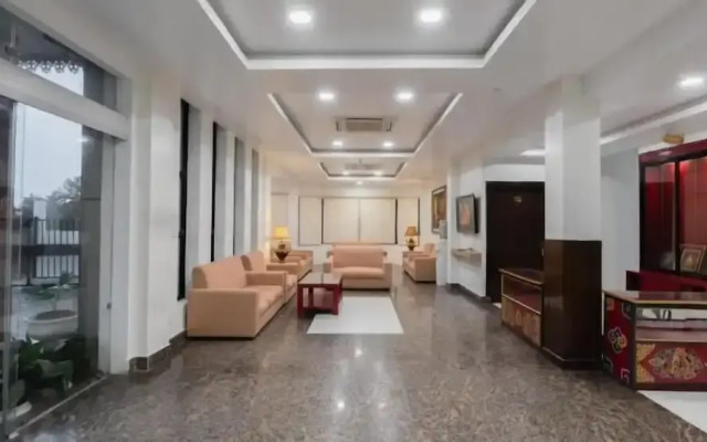 Hotel Ratnasambhava