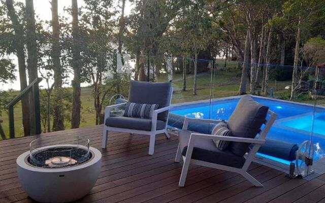 Luxury by the Basin