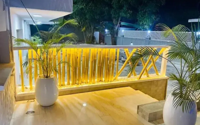 1677 Mayfair Apartment