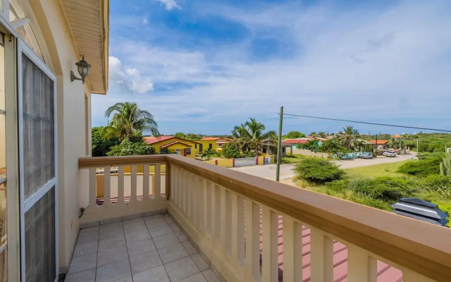 Cozy Tranquil 3BR 2BA Home w Private Pool Patio