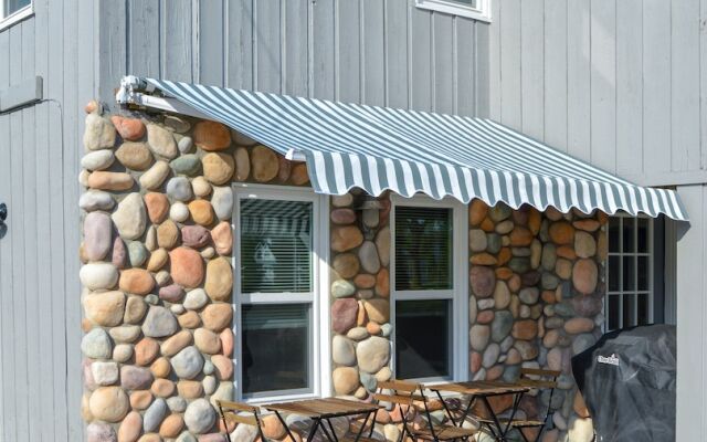 Coastal Suites Resort