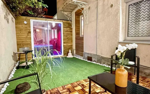 Unique - SPA - 4 Pers - NETFLIX - Gare
