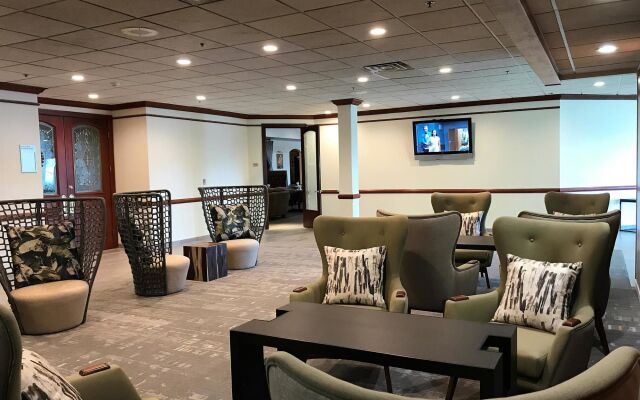 Medallion Inn & Suites