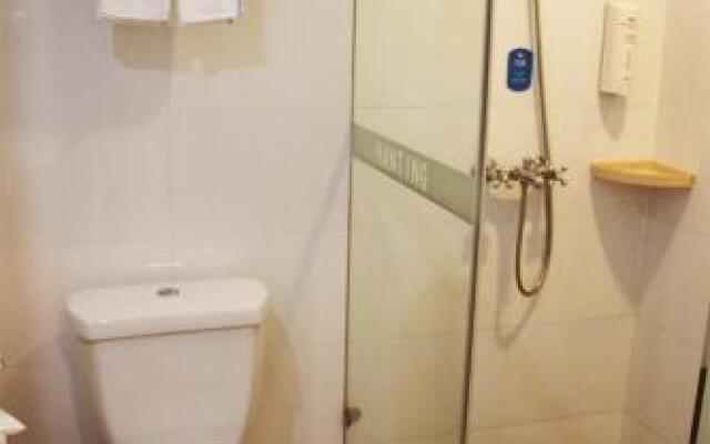 Starway Hotel (Changzhou Dinosaur Park)