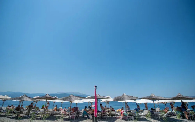 Apollo Beach Hotel