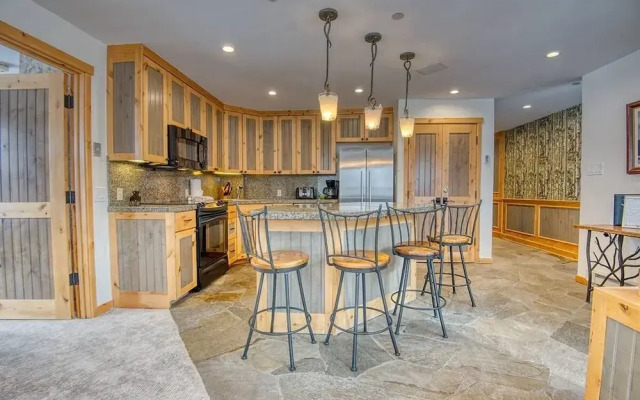 The Vail Spa Condominiums