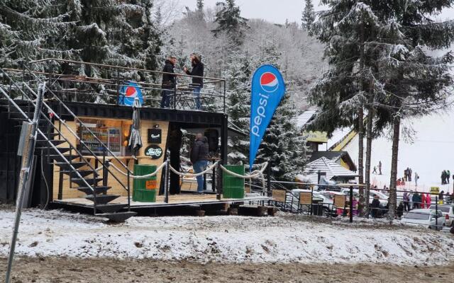 8 Residence Apartament