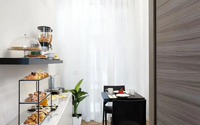Lighea Aqua Suites And Breakfast