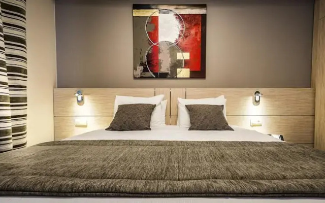 Best Western Plus Aero 44 Charleroi Airport