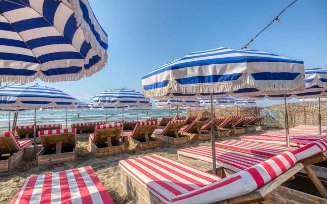 Face à la mer - Première conciergerie