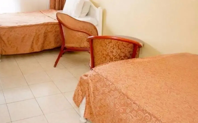 Avenue Suites Hotel