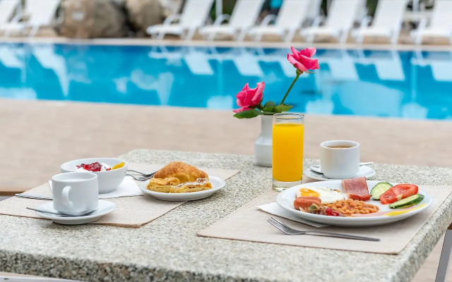 Palm Beach Hotel - Adults only