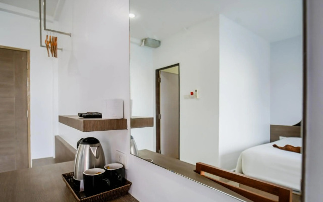 Khaleej Mass Hotel Patong