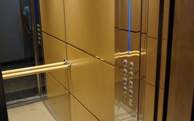 Foksal Apartment