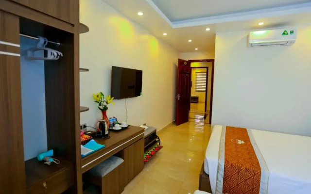 Manarola Hotel by OYO Rooms