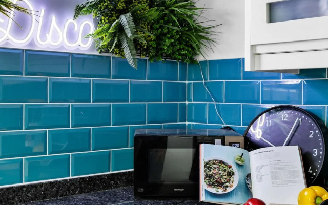 The Terrace - Bright Characterful and Near Beaches