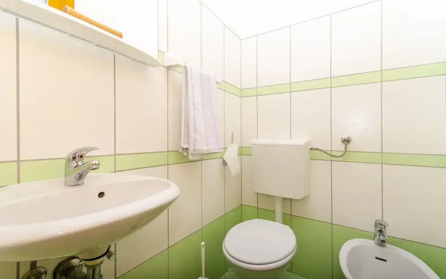 Apartment 3M