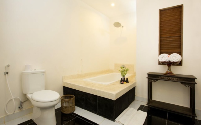 The Royal Palm Villa – Bathroom – Ubud
