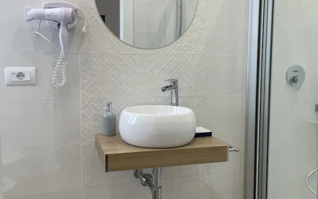 Greco Rooms