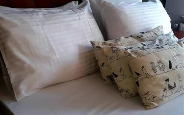 Taksim Nefti Residence